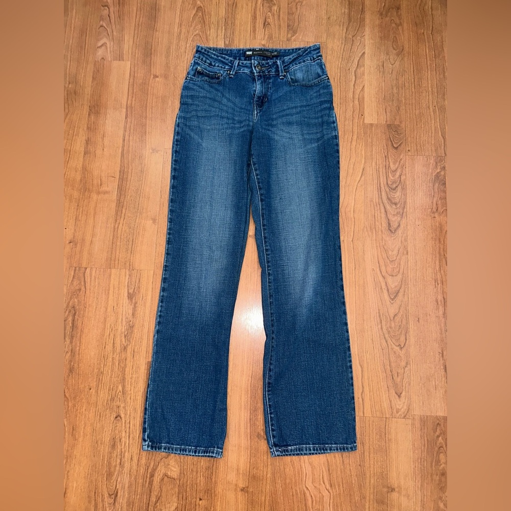 Levi’s Jeans Size 27 Bold Curve Classic Rise Slim Leg Blue Med Wash Basic